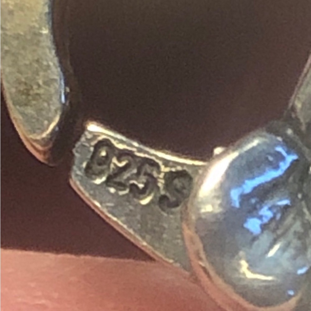 Trollbeads Bracelet,Original Box, Approx 7”, 17 Charms/Beads Excellent Condition - Picture 4 of 15